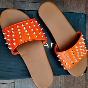 Spiked Orange Slides; Size 9M or 8½W